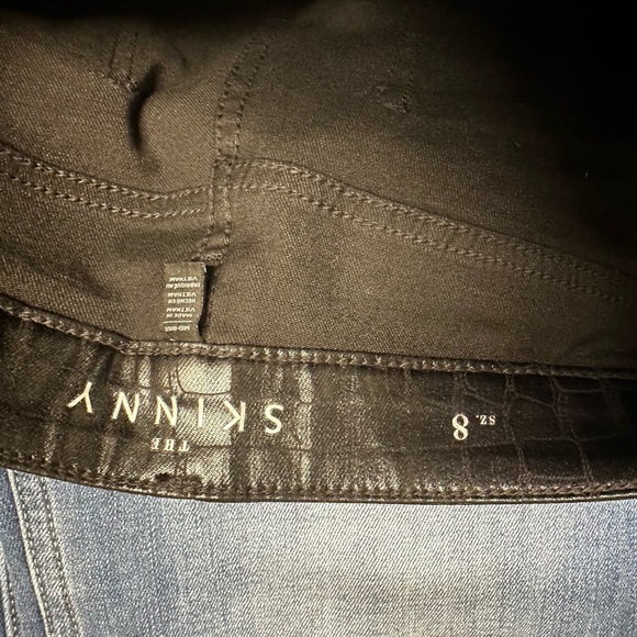 White House Black Market Black Skinny Croc Straight Leg Pants - Picture 6 of 7